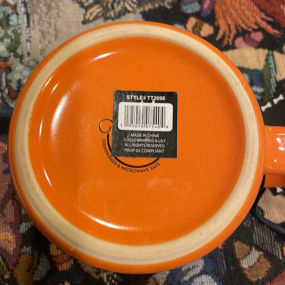 NWT Winifred & Lily Happy Halloween Dog in Pumpkin Costume Mug - Picture 4 of 5